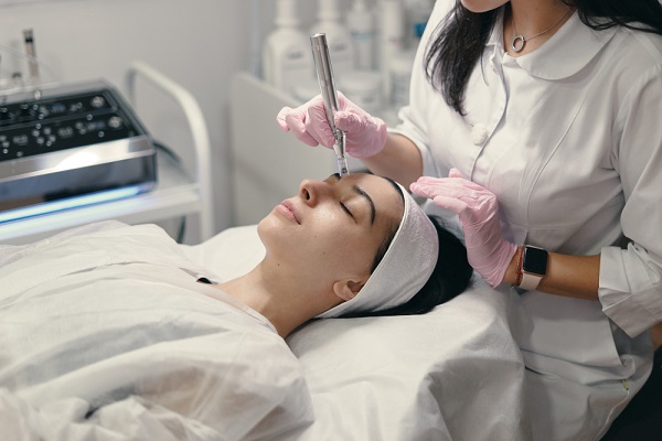 Everything to Know About Microneedling